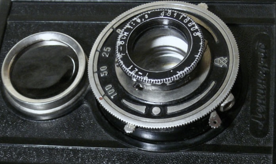 Komsomolets camera bosh with both taking and viewing lenses