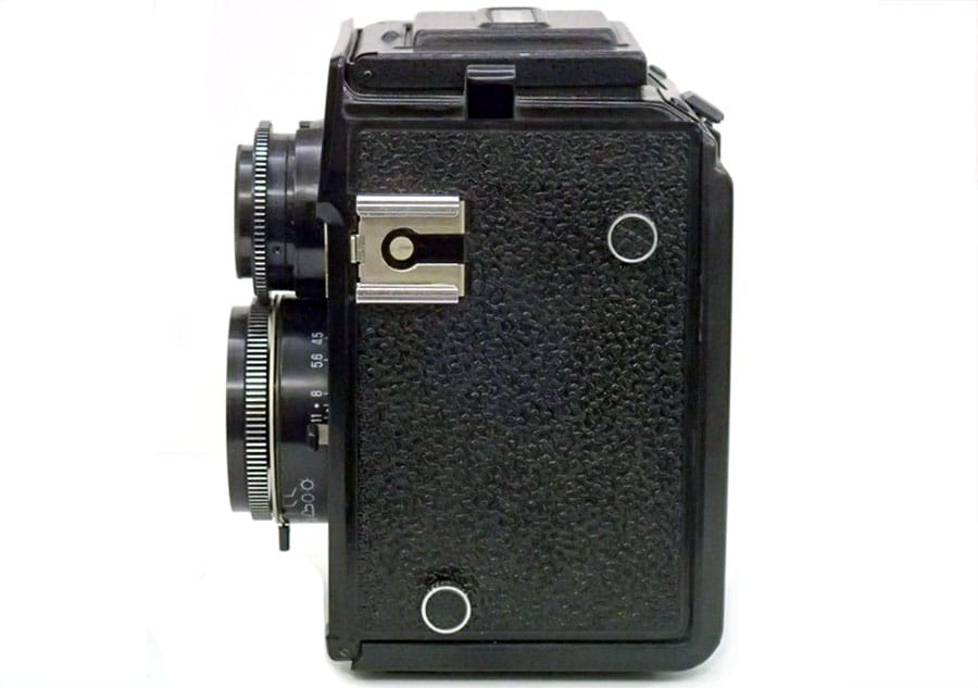 lubitel 166 from the side and hot shoe