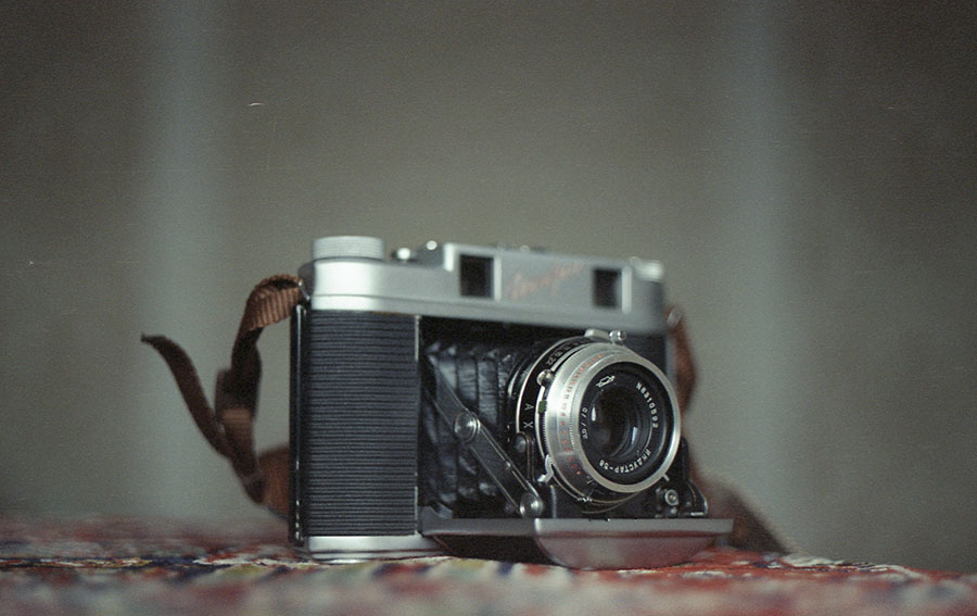 KMZ soviet medium format camera