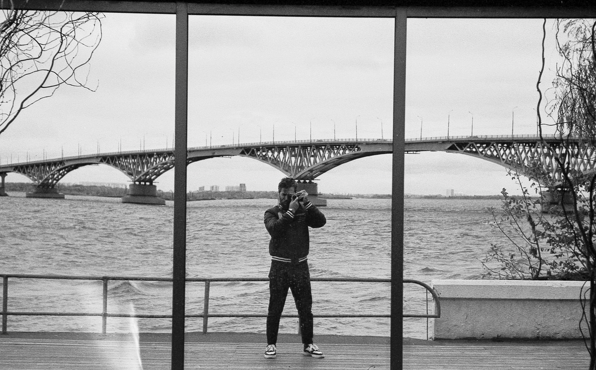 Self portrait of Stepan Ayvazyan with a kiev 2 camera