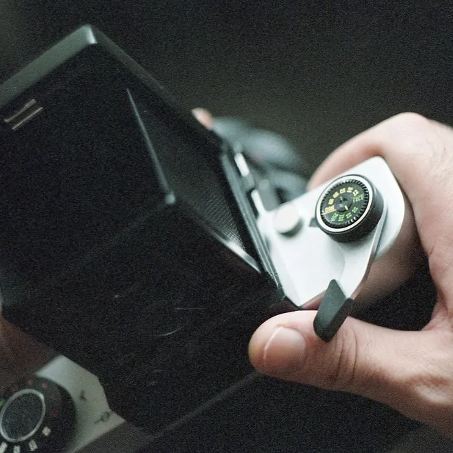 soviet cameras front page illustration