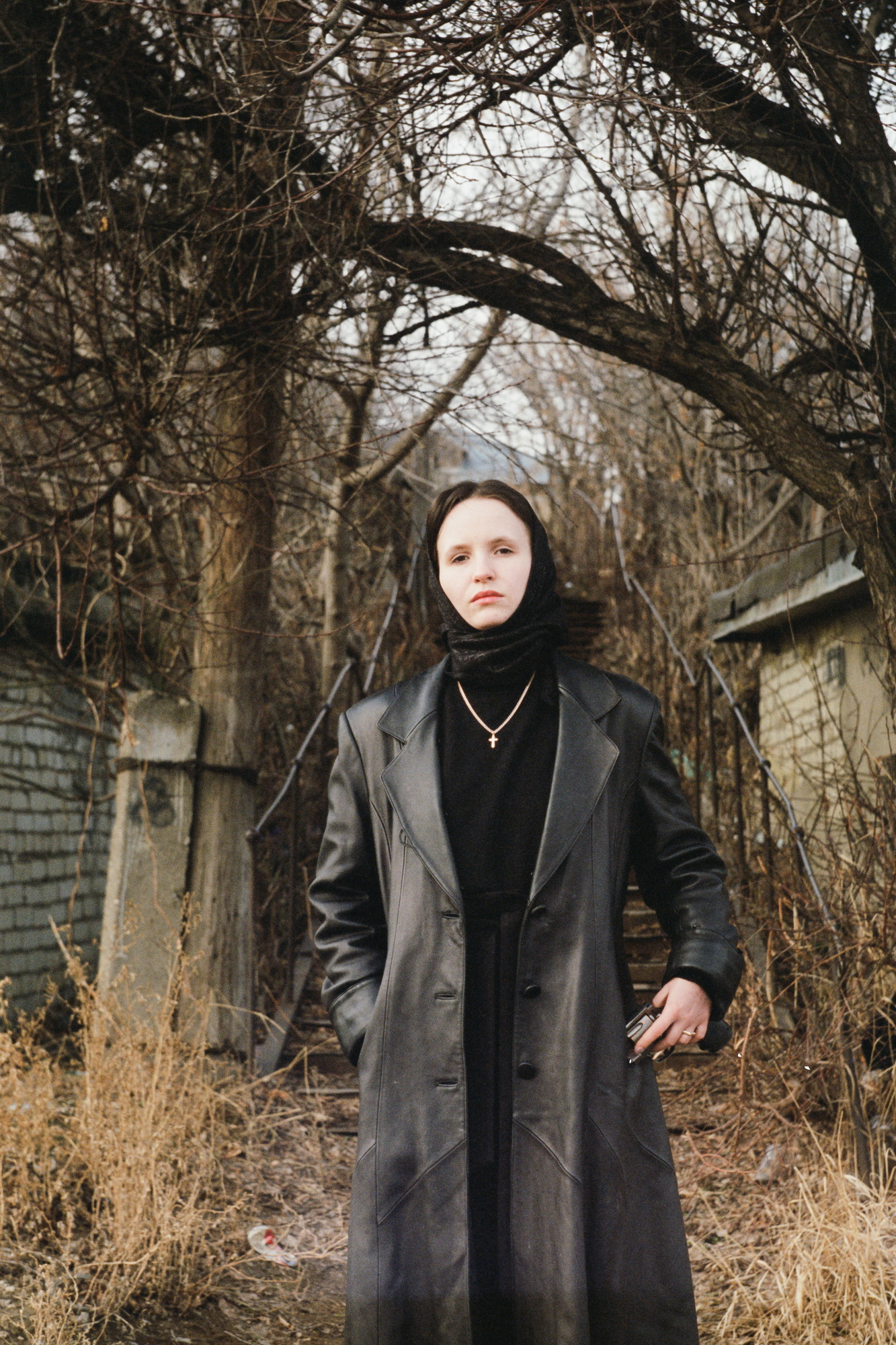 Woman in black shot on a Helios 44 m39 lens