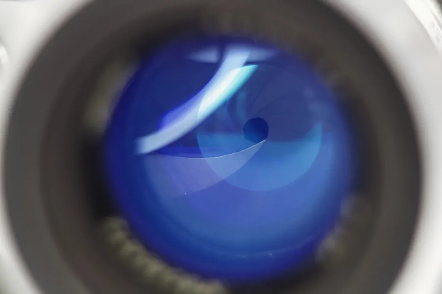 Helios 44 lens aperture leaves