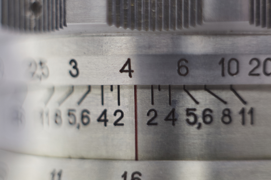 Soviet lens distance scale close up